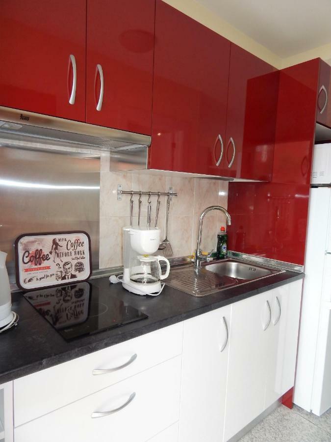 Apartamento Monis Natura อิคอดเดลอสวินอส ภายนอก รูปภาพ